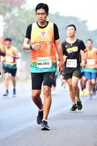 BIB: 21673
                            <button type="button" onclick="openModal(10165500)" class="btn btn-primary btn-sm float-right btn-popup" data-toggle="modal" data-target=".modal-high-quality">
                        <i class="fas fa-shopping-cart"></i> Add to Cart
                    </button>
                                            <button type="button" onclick="isThisMe(10165500, true)" class="btn btn-success btn-sm float-right btn-popup btn-isme hidden" data-toggle="tooltip" data-placement="bottom" title="นี่คือรูปของคุณใช่ไหม คลิกที่นี่เพื่อเอาเข้าอัลบั้ม">
                        <i class="fas fa-plus"></i> Add to album
                    </button>
                    <button type="button" onclick="isThisMe(10165500, false)" class="btn btn-warning btn-sm float-right btn-popup btn-isnotme hidden">
                        <i class="fas fa-ban"></i> Remove from album
                    </button>